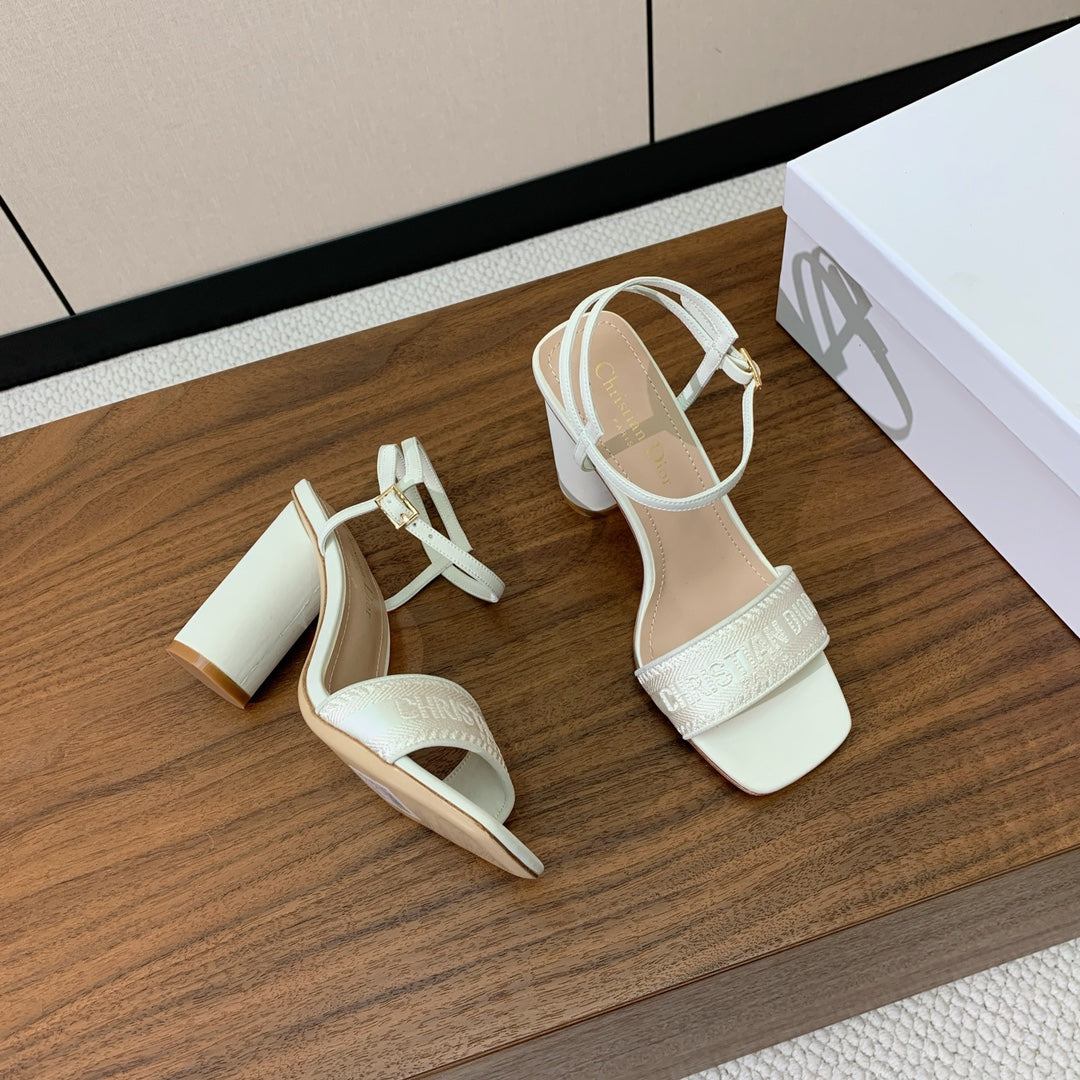 HIGH HEEL EMBROIDERED SANDAL IN WHITE CALFSKIN AND WOVEN STRAPS