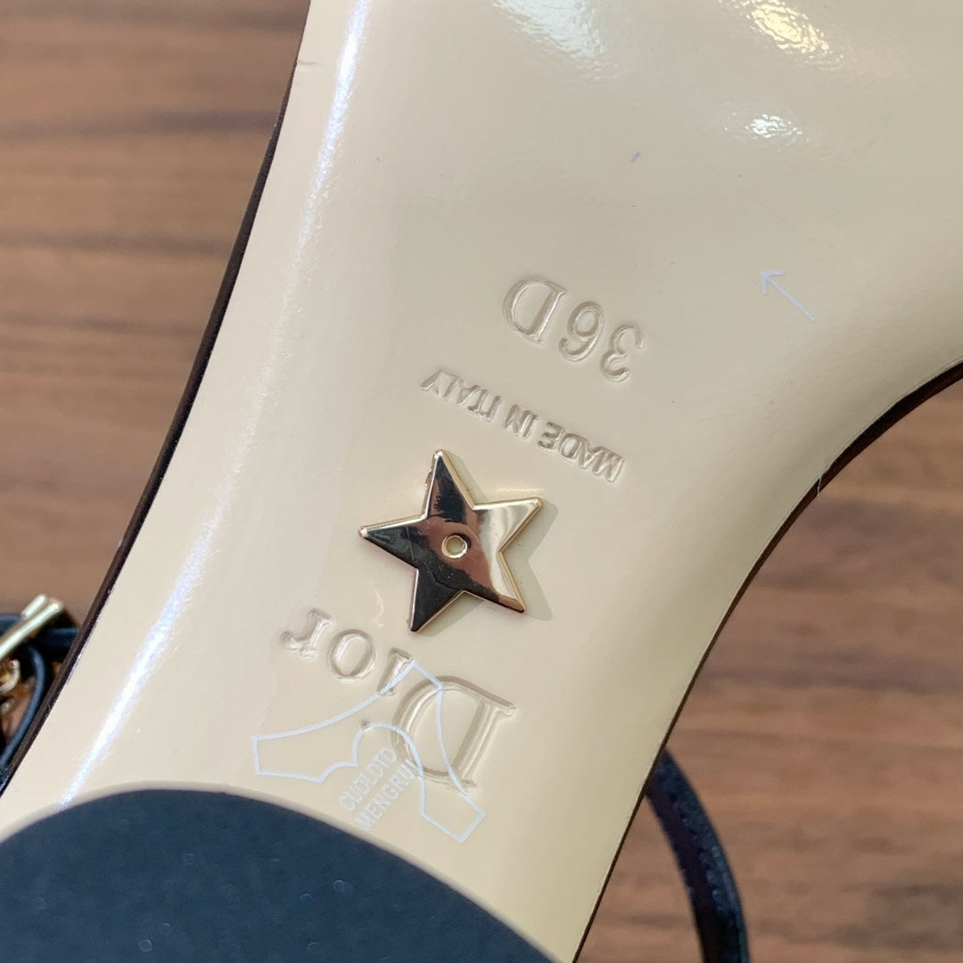 HIGH HEEL EMBROIDERED SANDAL IN BLACK CALFSKIN AND WOVEN STRAPS