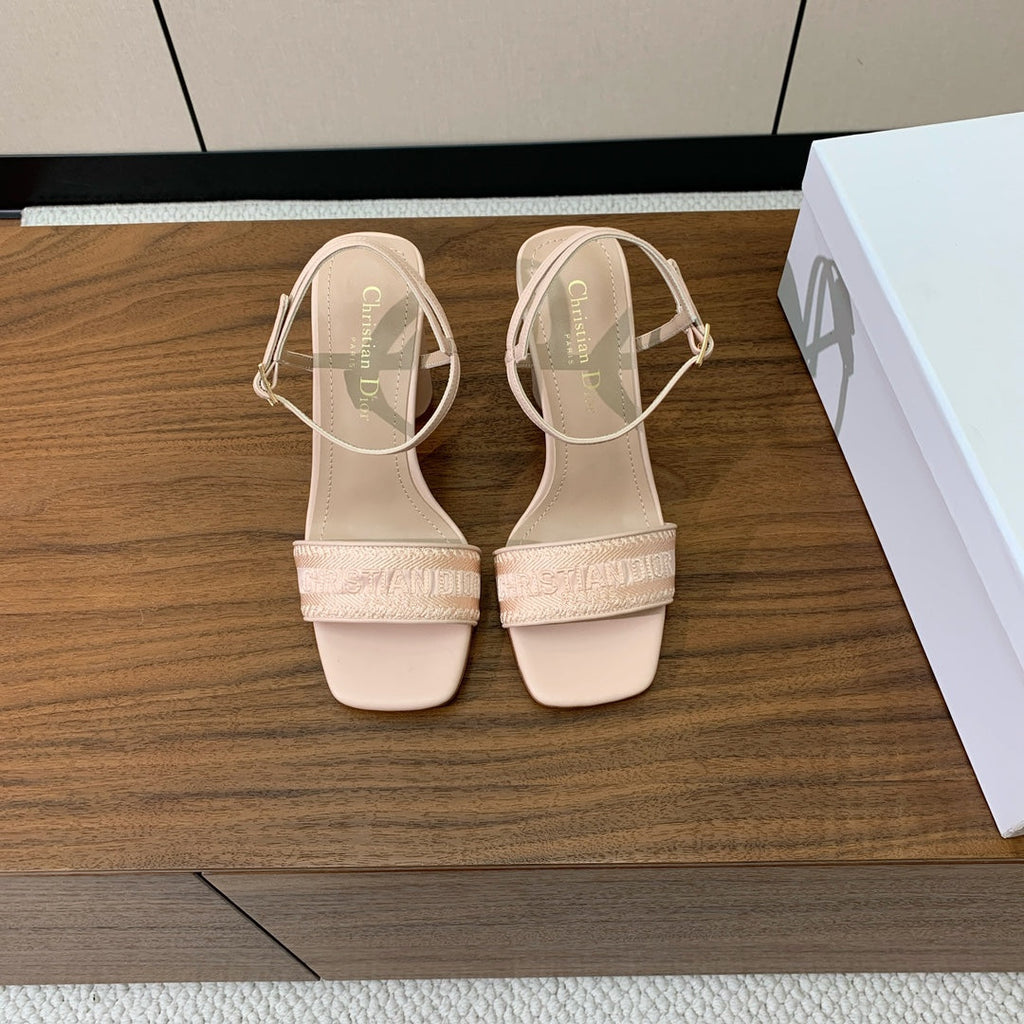 HIGH HEEL EMBROIDERED SANDAL IN LIGHT PINK CALFSKIN AND WOVEN STRAPS