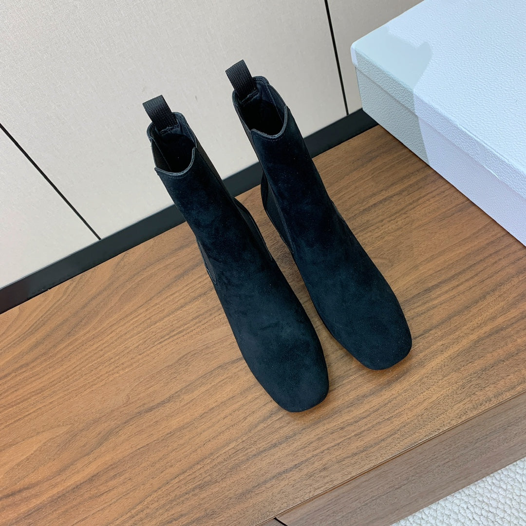 DIOR 25S ANKLE BOOTS 80 MM IN BLACK SUEDE