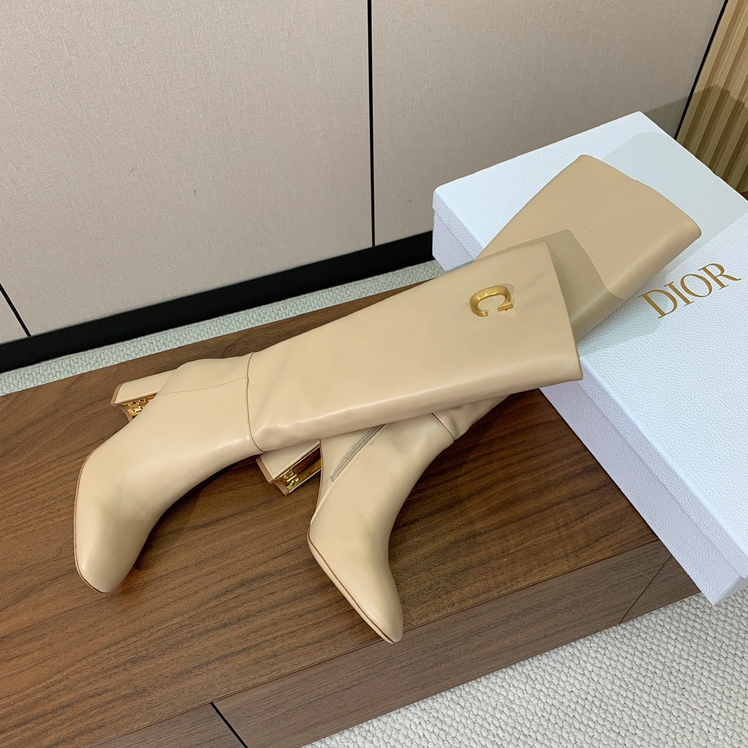 DIOR 25S KNEE-HIGH BOOTS 80 MM IN BEIGE CALFSKIN WITH GOLD HARDWARE