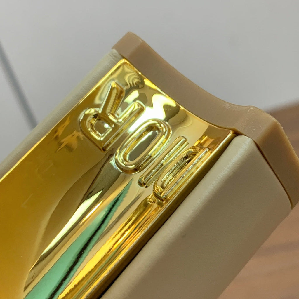 DIOR 25S KNEE-HIGH BOOTS 80 MM IN BEIGE CALFSKIN WITH GOLD HARDWARE