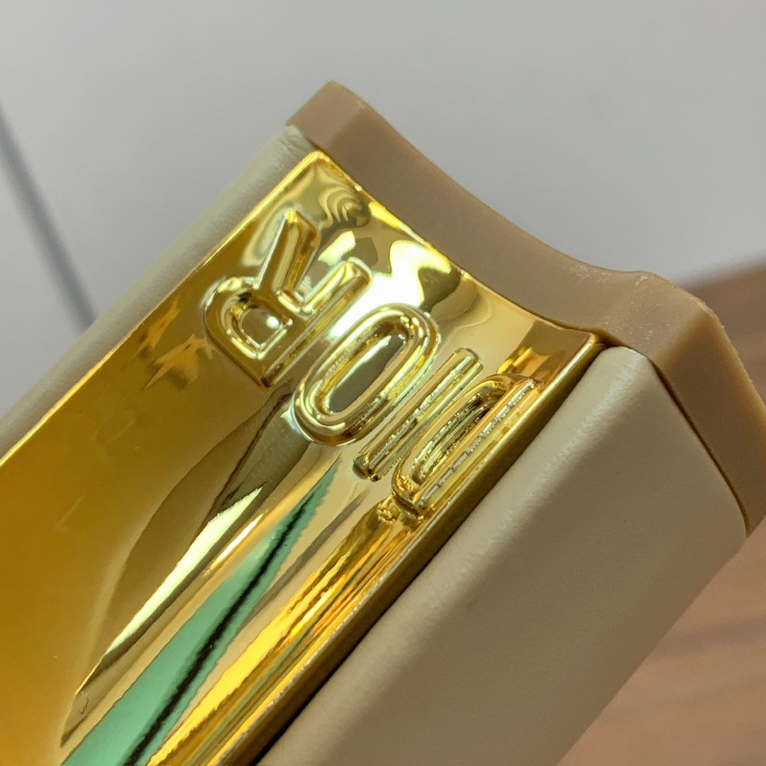 DIOR 25S KNEE-HIGH BOOTS 80 MM IN BEIGE CALFSKIN WITH GOLD HARDWARE