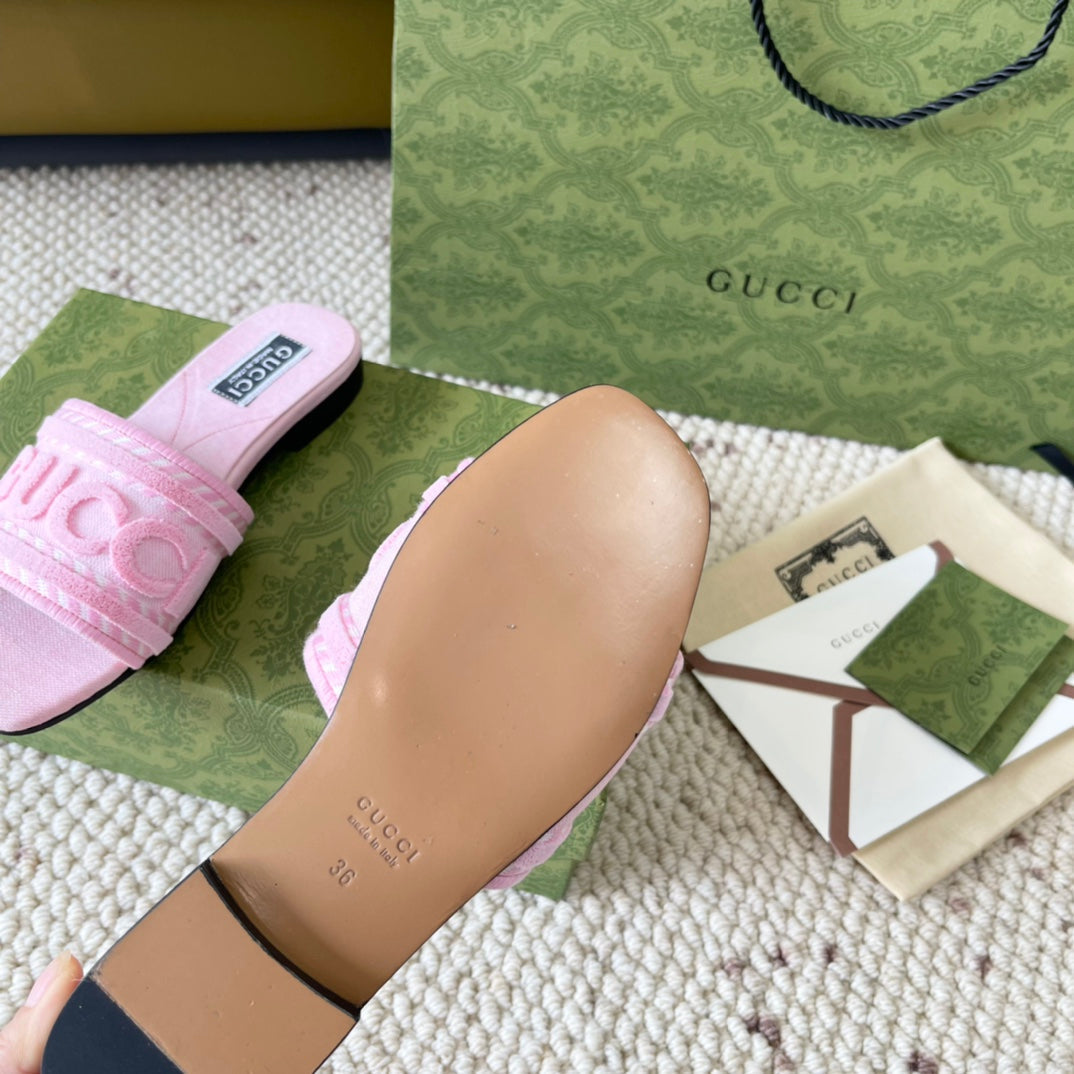 GG SLIDE SANDAL WITH GUCCI SCRIPT PASTEL PINK DENIM