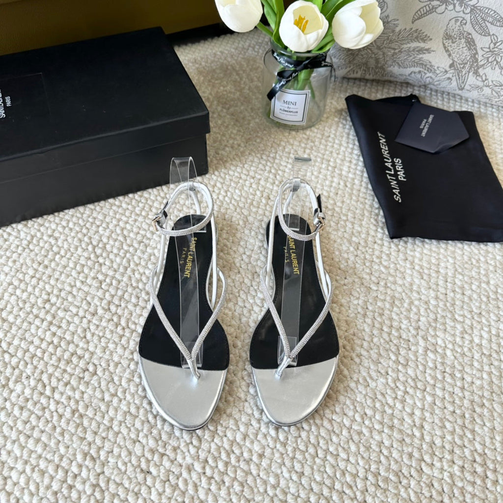 SL CRYSTAL FLAT SANDALS SILVER CALFSKIN