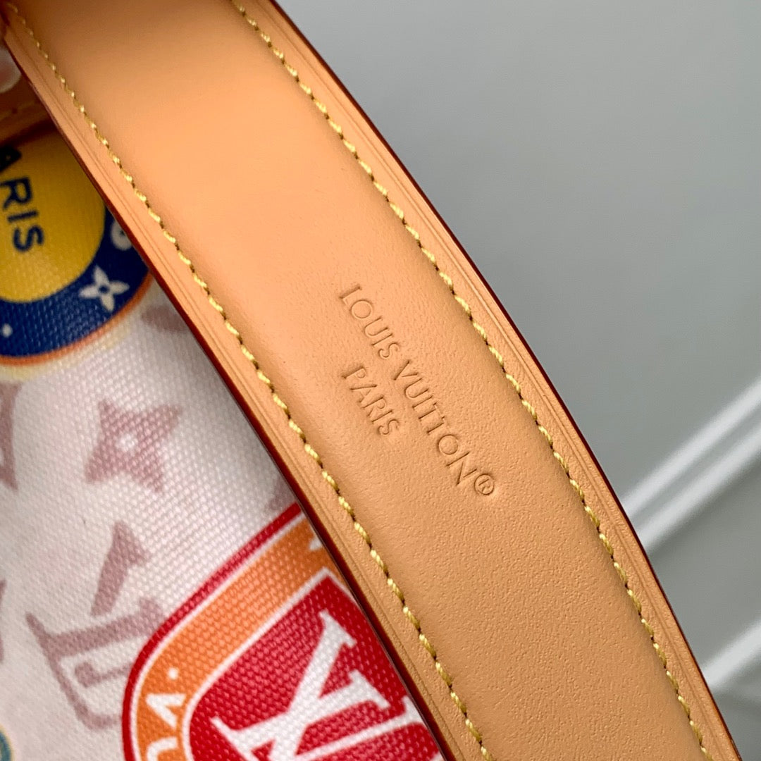 SIDE TRUNK MM 23.5 IN MONOGRAM DUNE CANVAS AND CALFSKIN