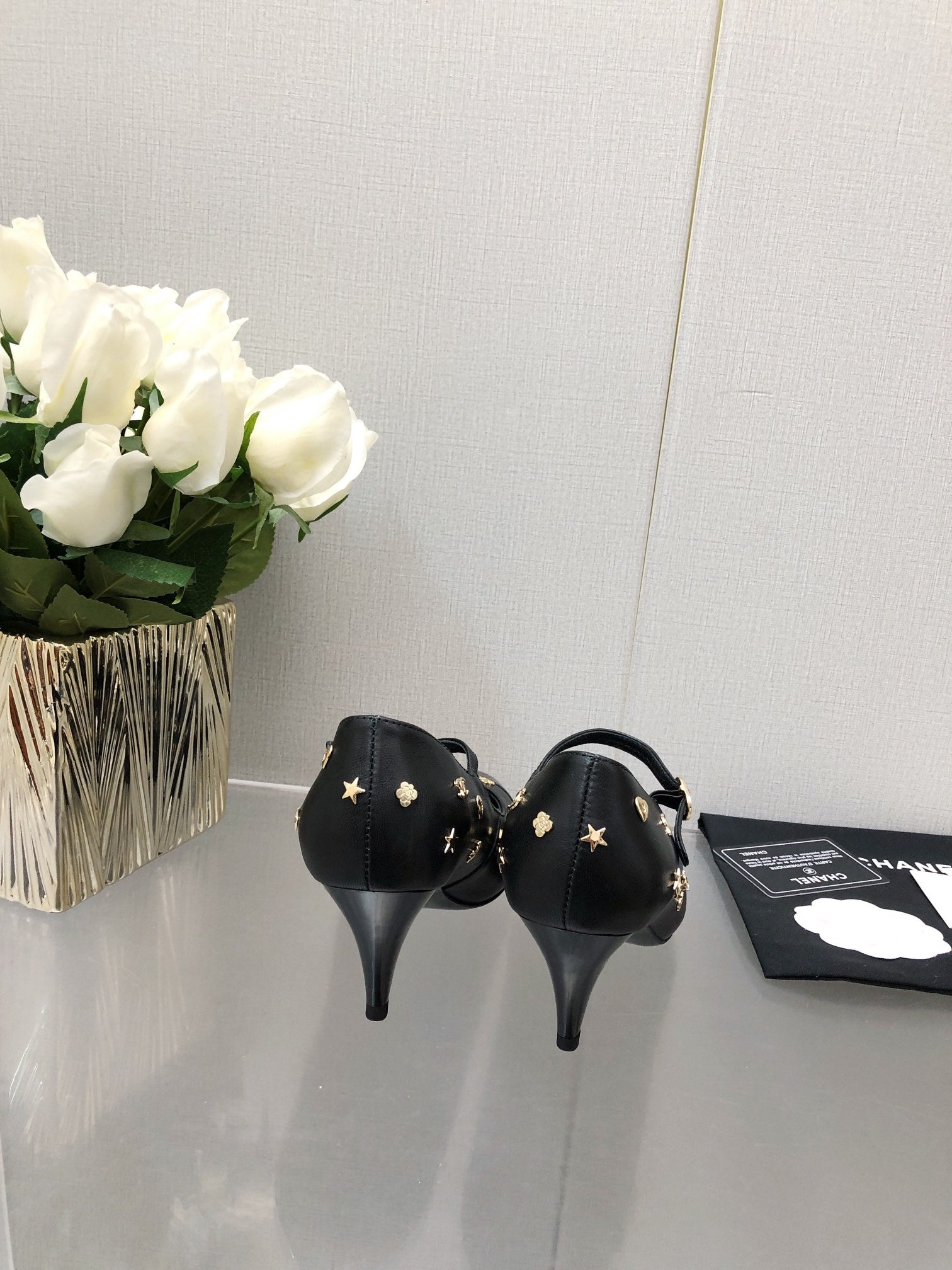 MARY JANE BLACK LAMBSKIN ATTACH METAL