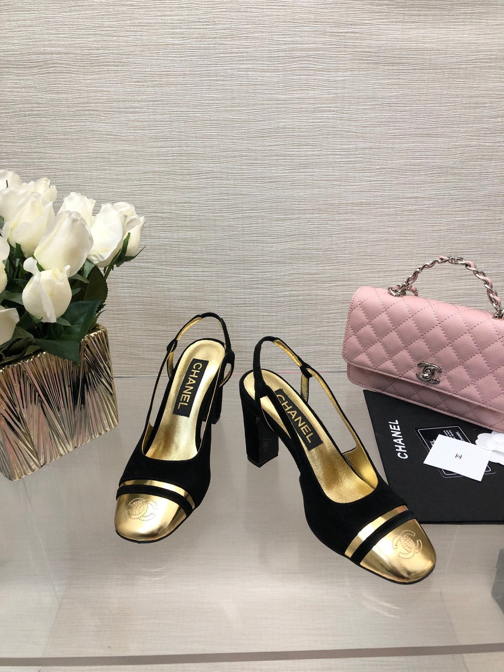 HIGH SLINGBACKS IN BLACK SUEDE AND GOLDEN LAMBSKIN