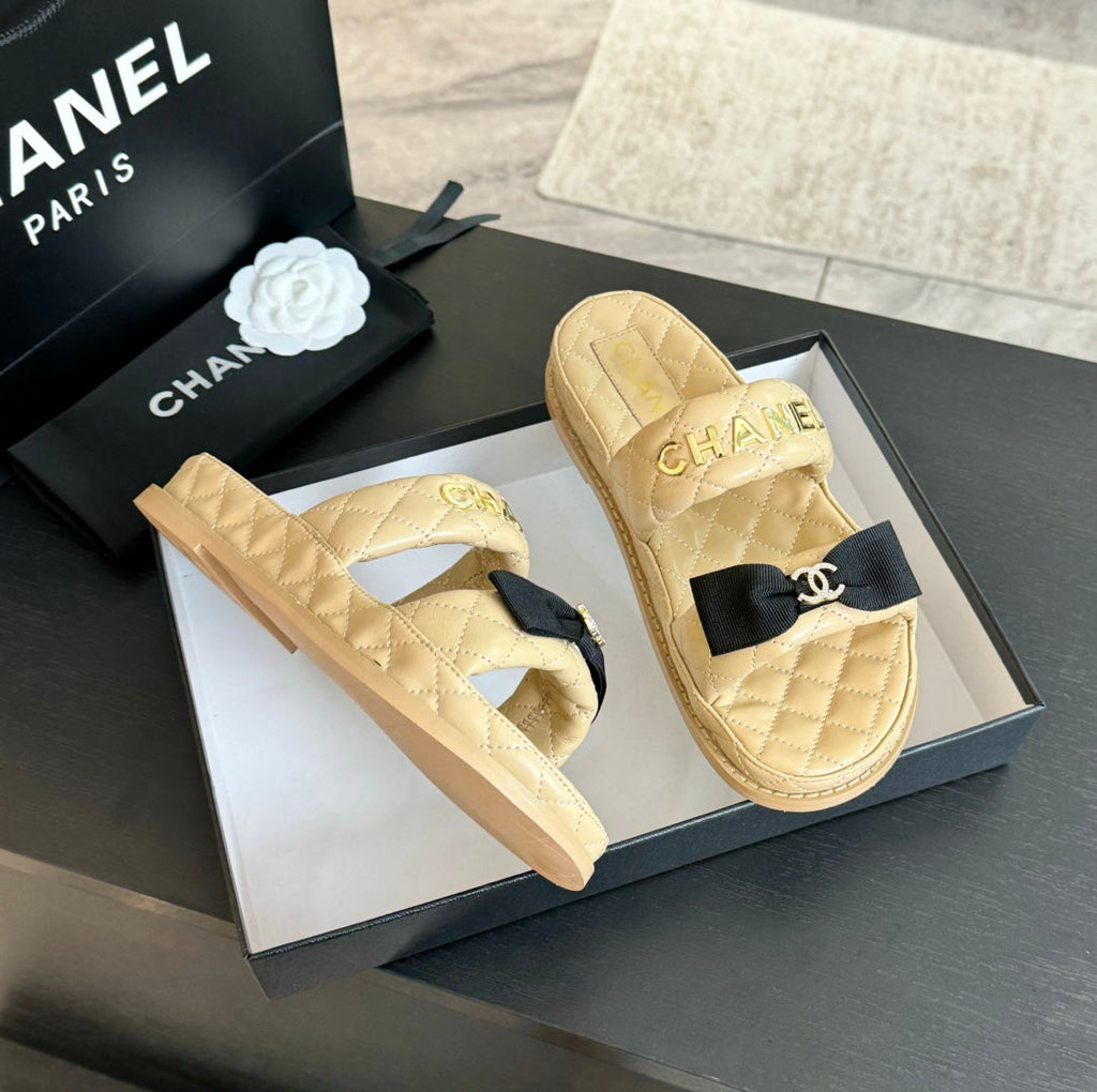 Mule Sandals Lambskin Beige Cream