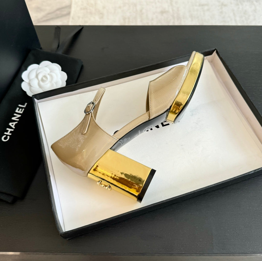 Platform Peep-Toe Sandals Beige Cream Lambskin