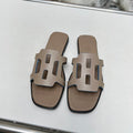 FLATFORM SANDAL LIGHT GRAY CALFSKIN