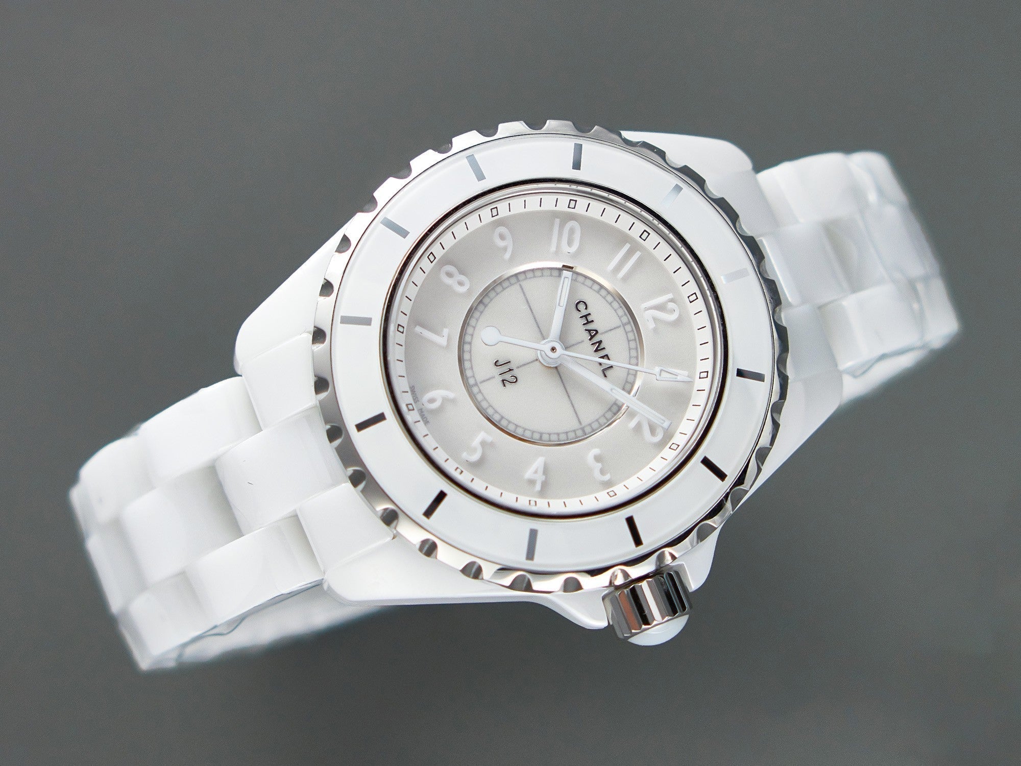 J12 Quartz White Ceramic White Numerals White Dial