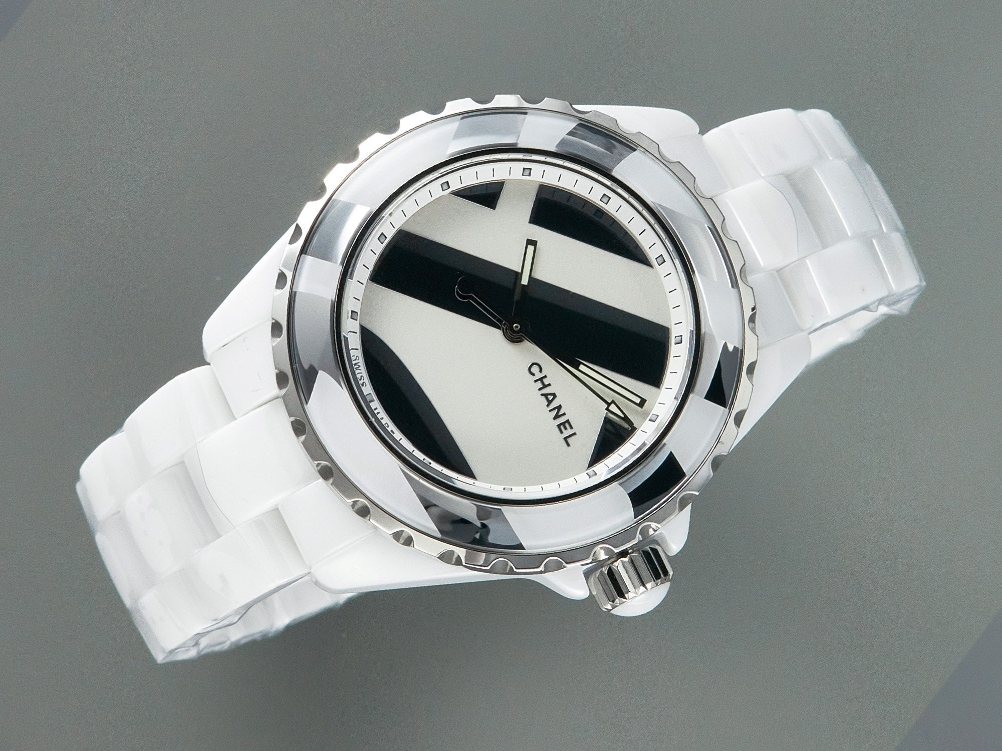 J12 38mm Automatic Limited Untitled H5582 White Ceramic Black White Dial