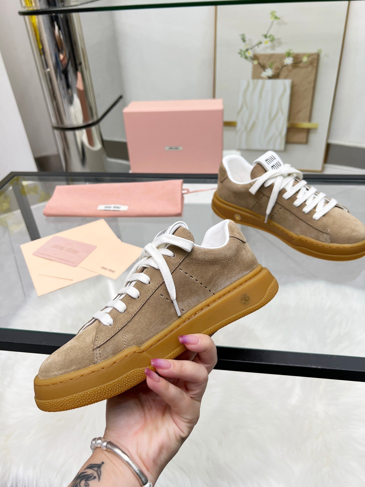 ECRU SNEAKERS IN BROWN BLEACHED SUEDE