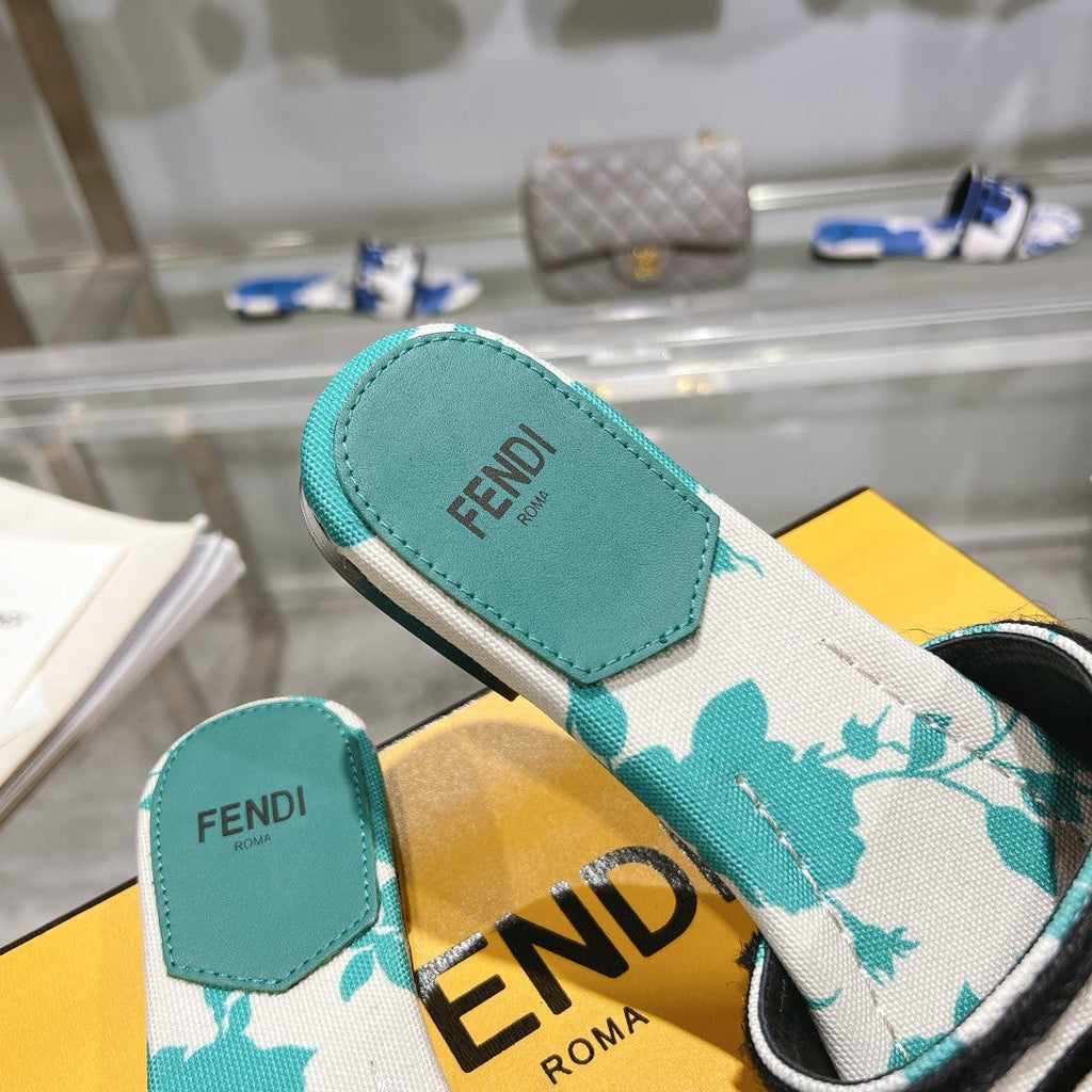 FF Women Signature Slides Turquoise White Canvas Slide