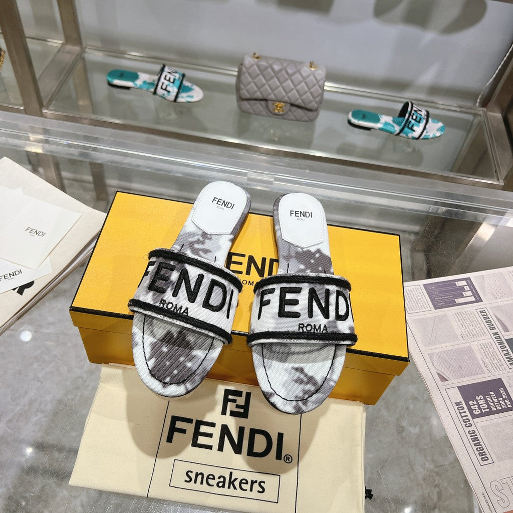 FF Women Signature Slides Gray Canvas Slide