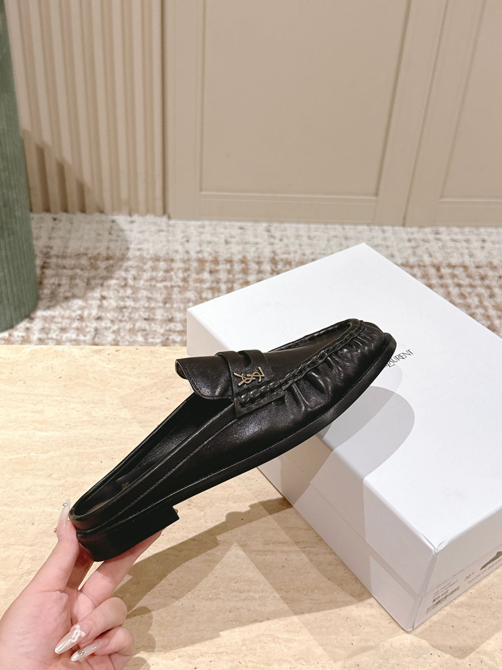 YSL 25S LOAFER MULE IN BLACK CALFSKIN