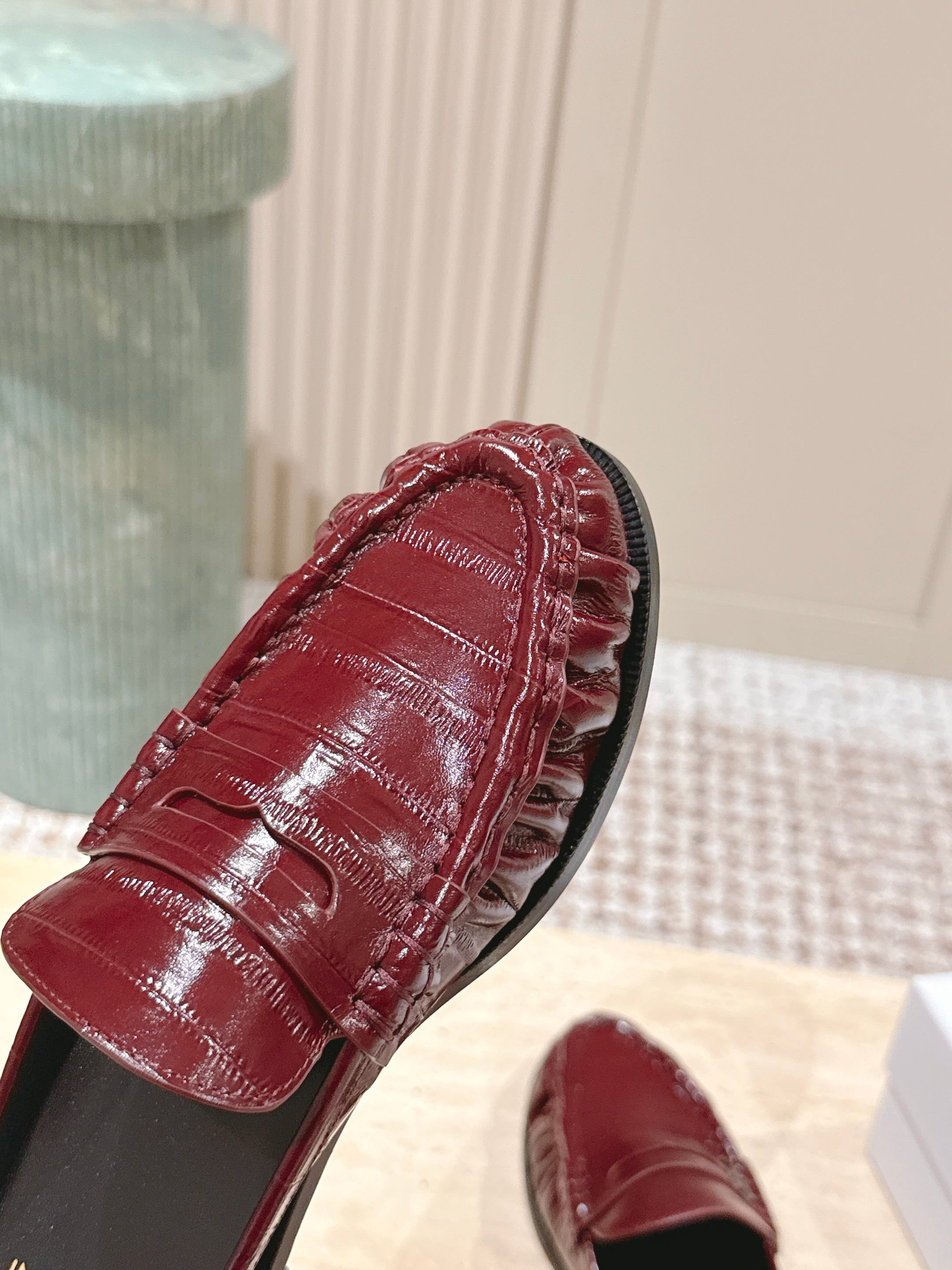 YSL 25S LOAFER MULE IN DARK RED GLOSSY CALFSKIN