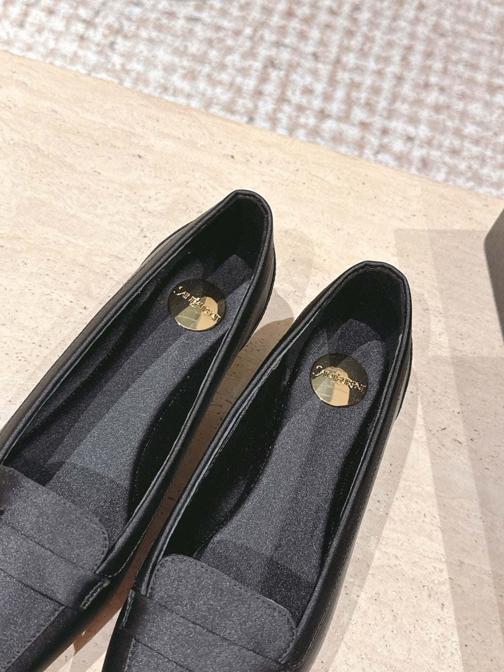 YSL 25S SAINT LAURENT POPPY BALLET FLATS IN BLACK SILK