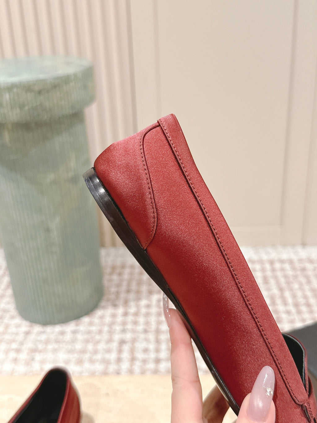 YSL 25S SAINT LAURENT POPPY BALLET FLATS IN VINTAGE RED SILK