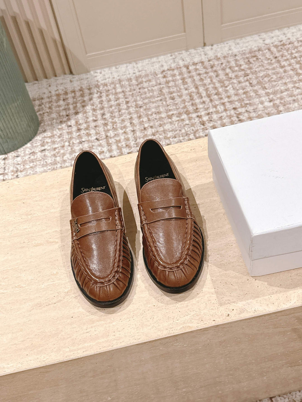 YSL 25S SAINT LAURENT LOAFERS IN BROWN CALFSKIN WITH SMALL LOGO