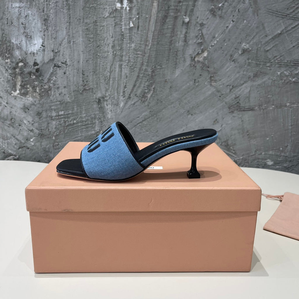 BLACK HIGH HEEL WITH AZURE BLUE STRAPS