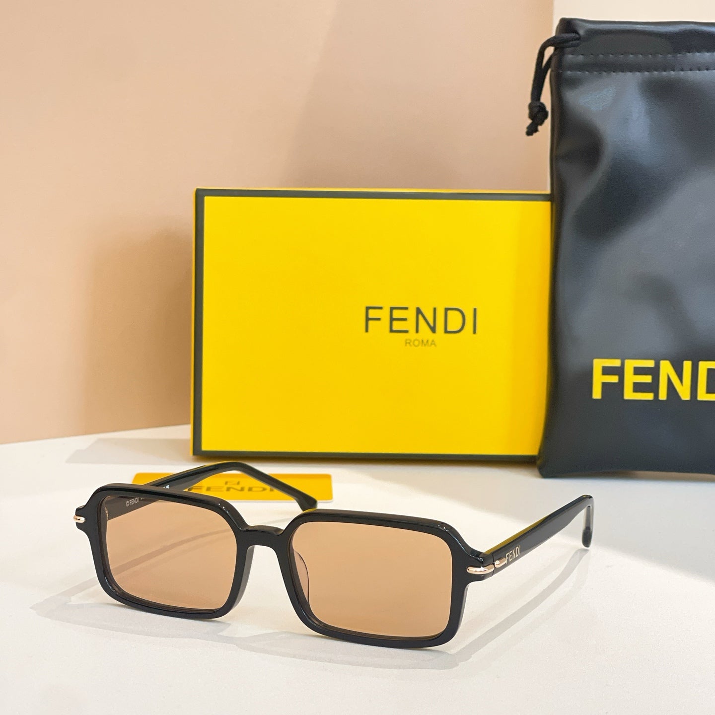 SELLERIA RECTANGULAR FRAME SUNGLASSES FE40174 IN ACETATE