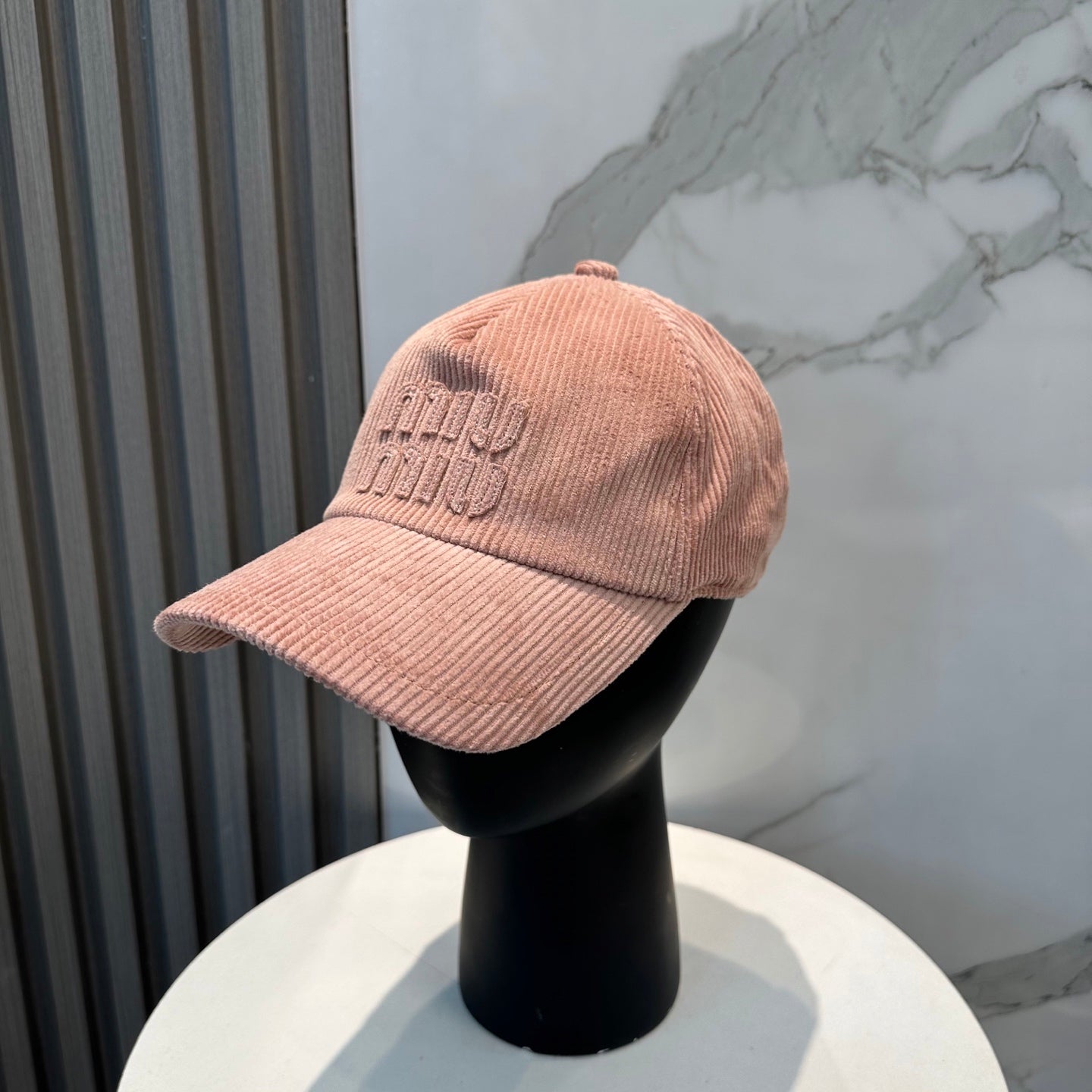 MM BASEBALL CAP IN PEACHY PINK VELVET