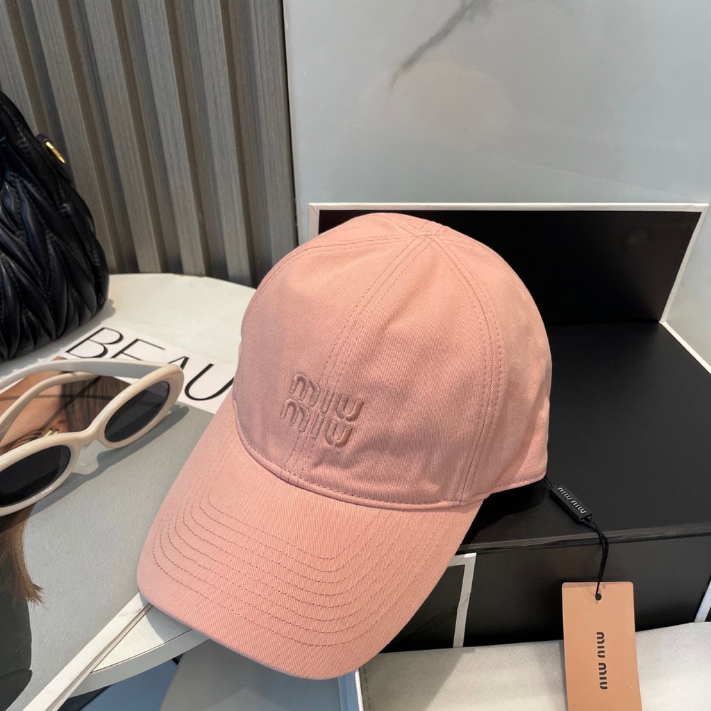 MM BASEBALL CAP IN PEACHY PINK FABRIC BRAND EMBROIDERY