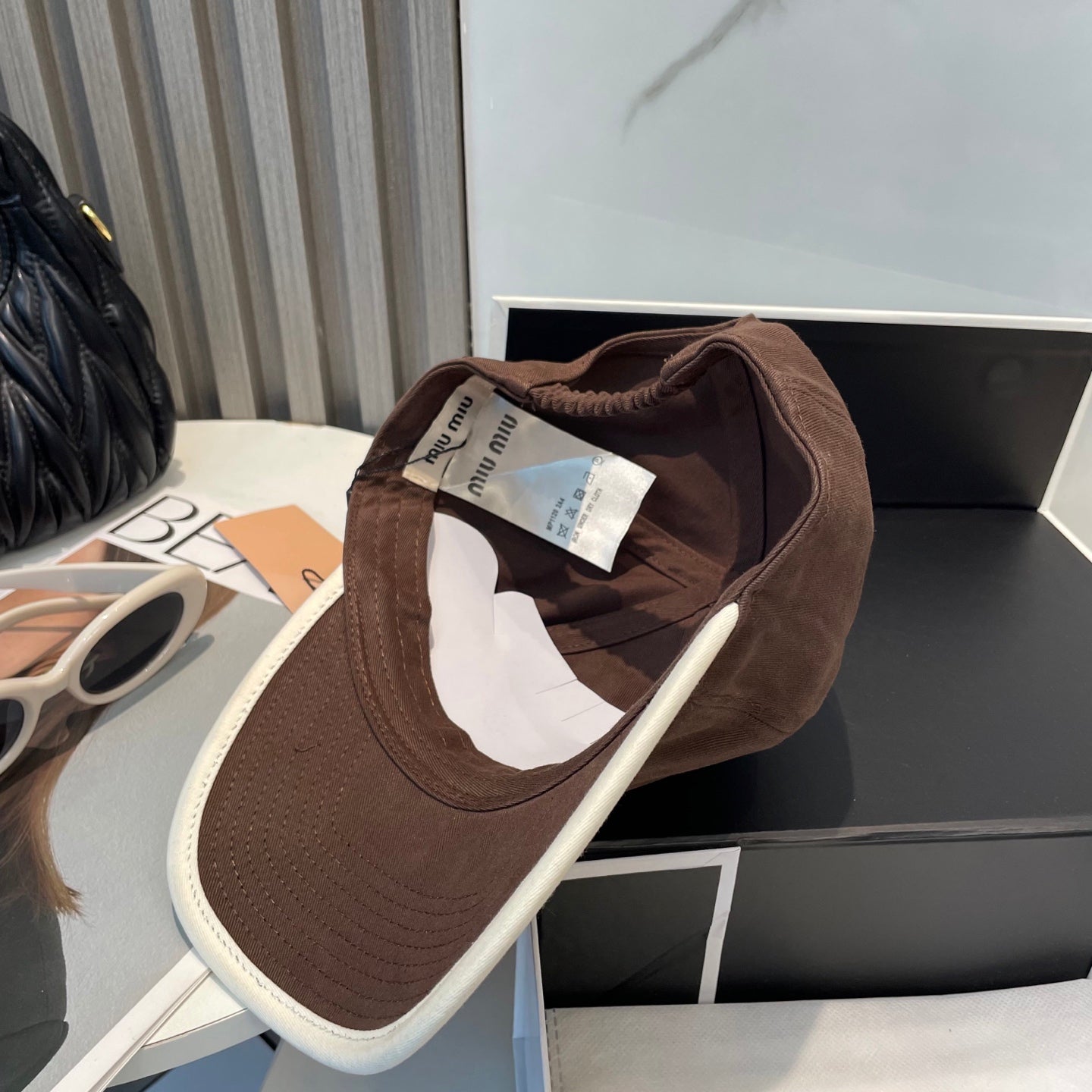 MM BASEBALL CAP IN BROWN FABRIC STYLE 6