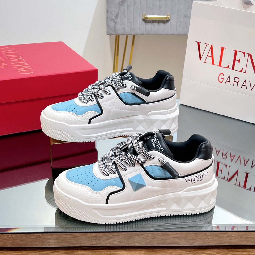 VALENTINO 25S GARAVANI ONE STUD XL PLATFORM SNEAKERS IN WHITE MIX BLUE LAMBSKIN STYLE 6