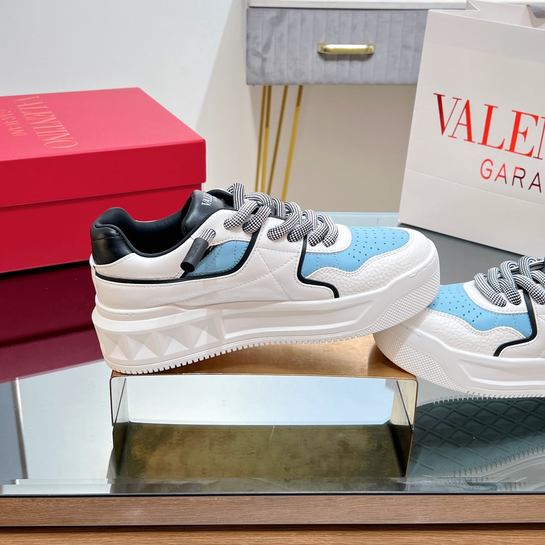 VALENTINO 25S GARAVANI ONE STUD XL PLATFORM SNEAKERS IN WHITE MIX BLUE LAMBSKIN STYLE 6