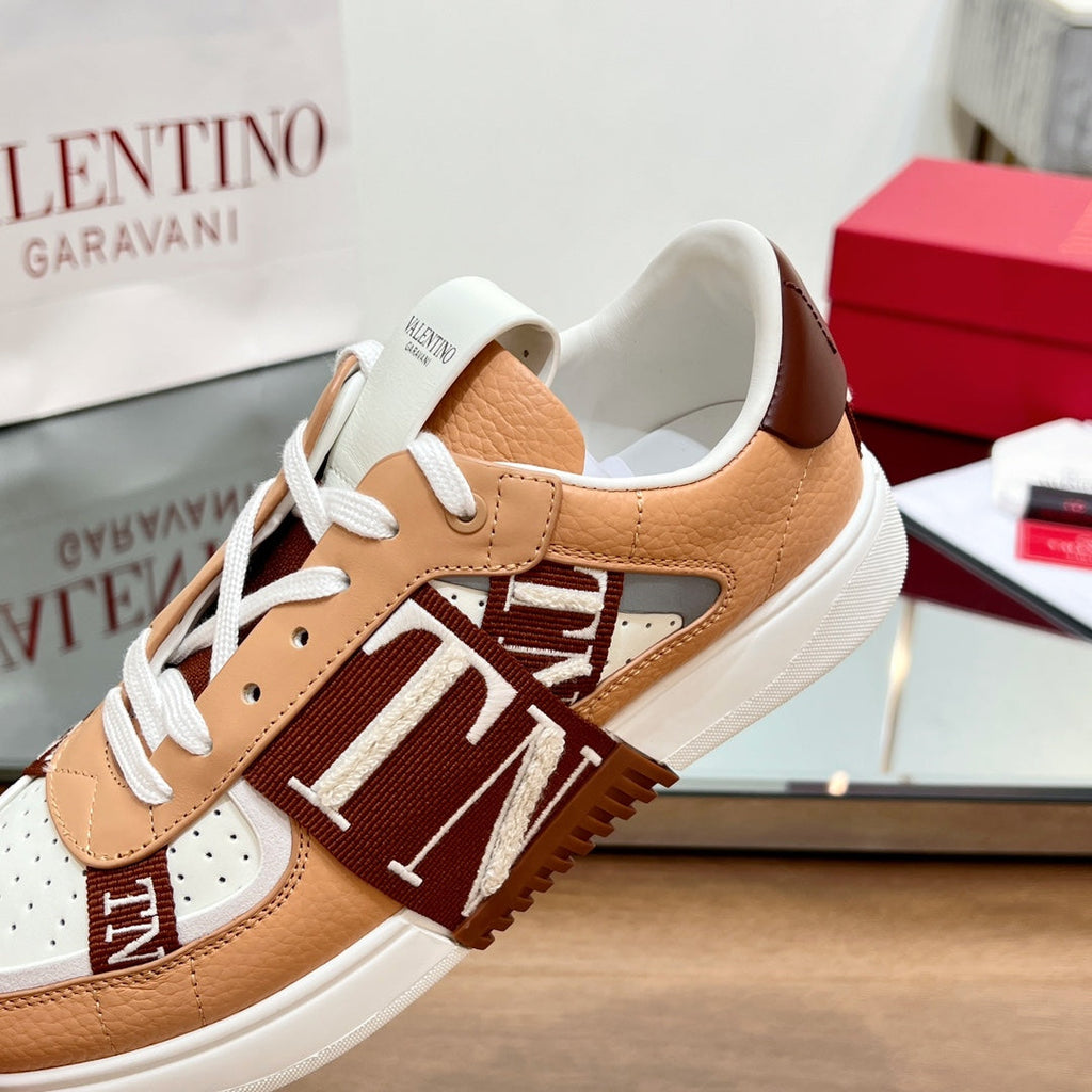 VALENTINO 25S GARAVANI VL7N SNEAKERS IN WHITE MIX LIGHT ORANGE LAMBSKIN