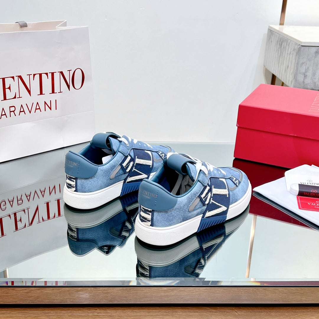 VALENTINO 25S GARAVANI VL7N SNEAKERS IN BLUE DENIM