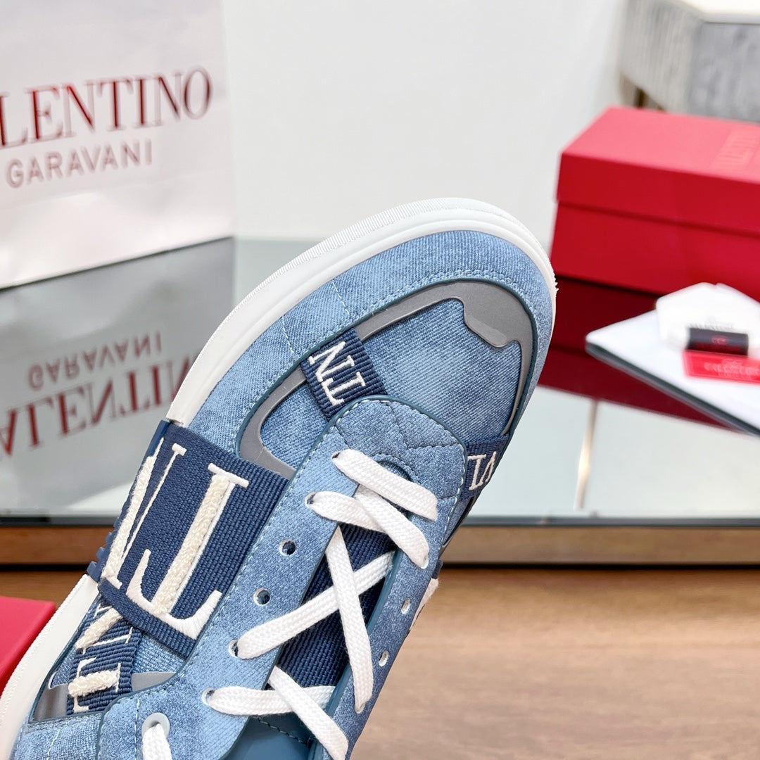 VALENTINO 25S GARAVANI VL7N SNEAKERS IN BLUE DENIM