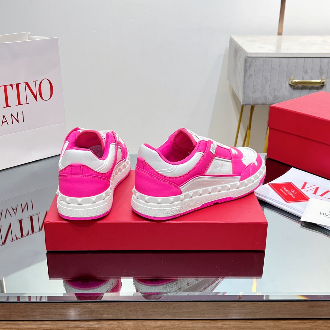 VALENTINO 25S GARAVANI FREEDOTS SNEAKERS IN WHITE MIX PINK LAMBSKIN
