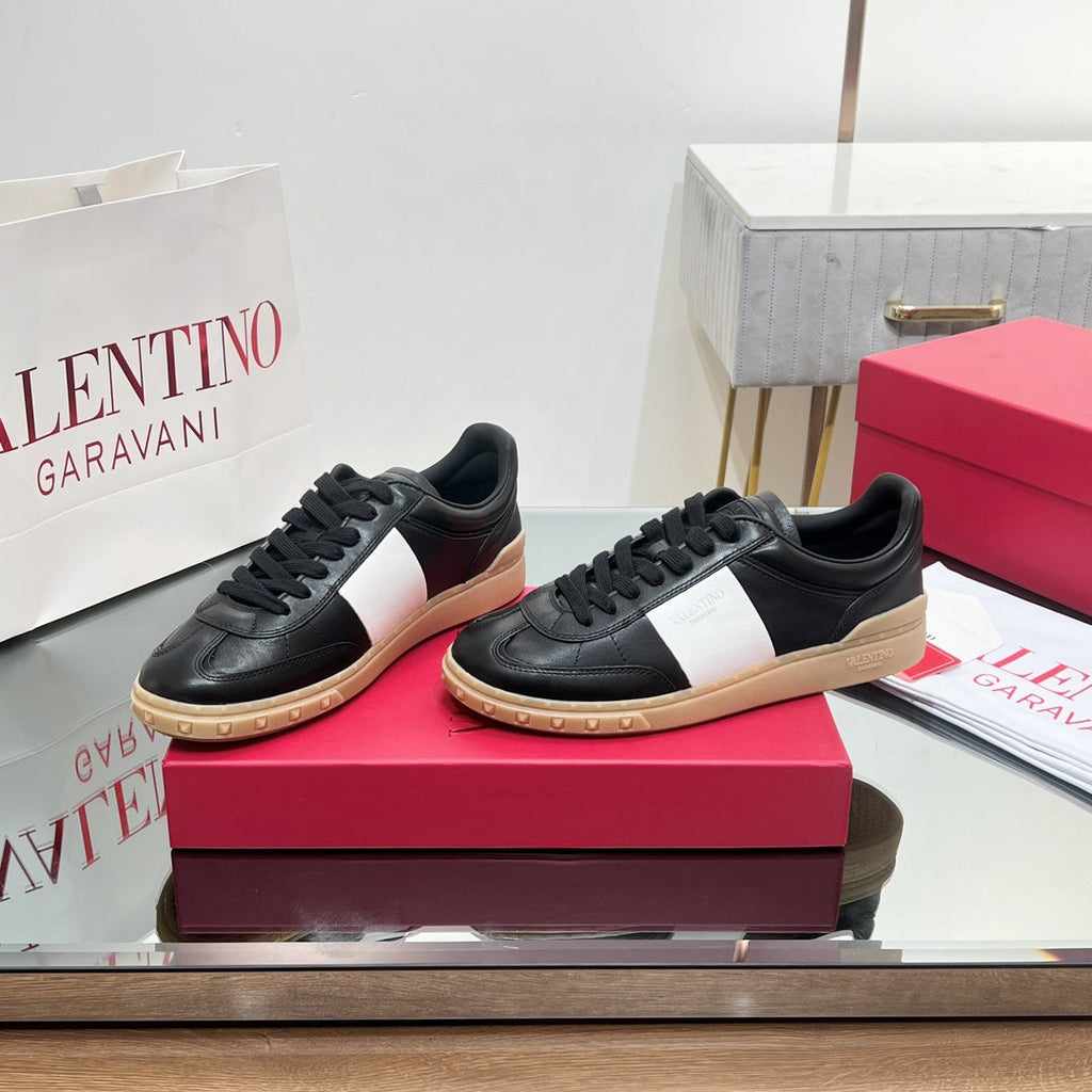 VALENTINO 25S UPVILLAGE SNEAKERS IN BLACK MIX WHITE LAMBSKIN STYLE 1