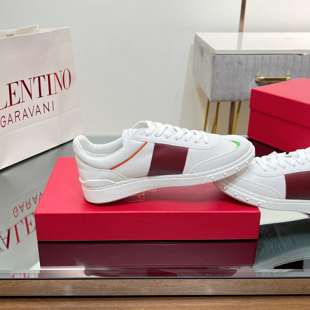 VALENTINO 25S UPVILLAGE SNEAKERS IN WHITE MIX RED LAMBSKIN