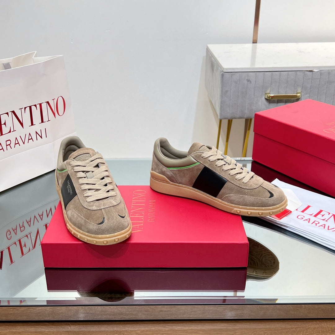 VALENTINO 25S UPVILLAGE SNEAKERS IN BROWN SUEDE