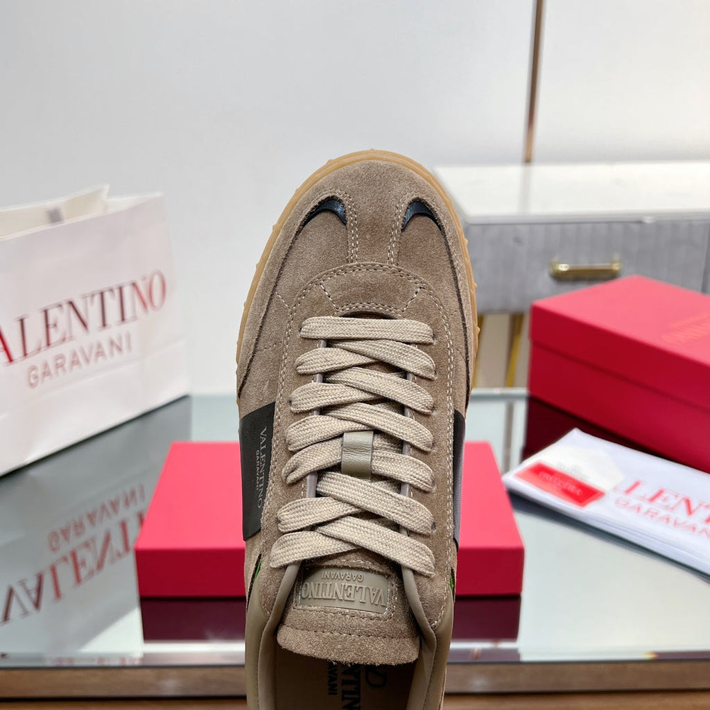 VALENTINO 25S UPVILLAGE SNEAKERS IN BROWN SUEDE
