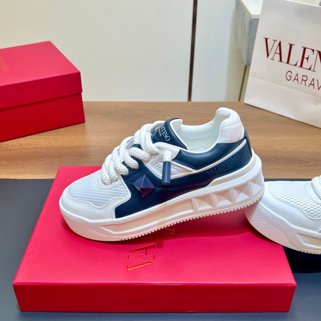 VALENTINO 25S GARAVANI ONE STUD XL PLATFORM SNEAKERS IN WHITE MIX DARK NAVY BLUE LAMBSKIN