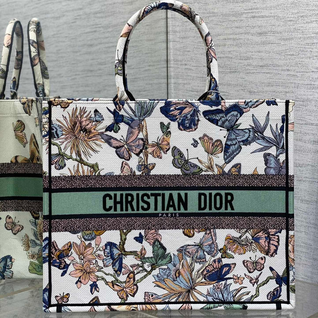 CD LARGE BOOK TOTE 41 IN COLORFUL EMBROIDERY