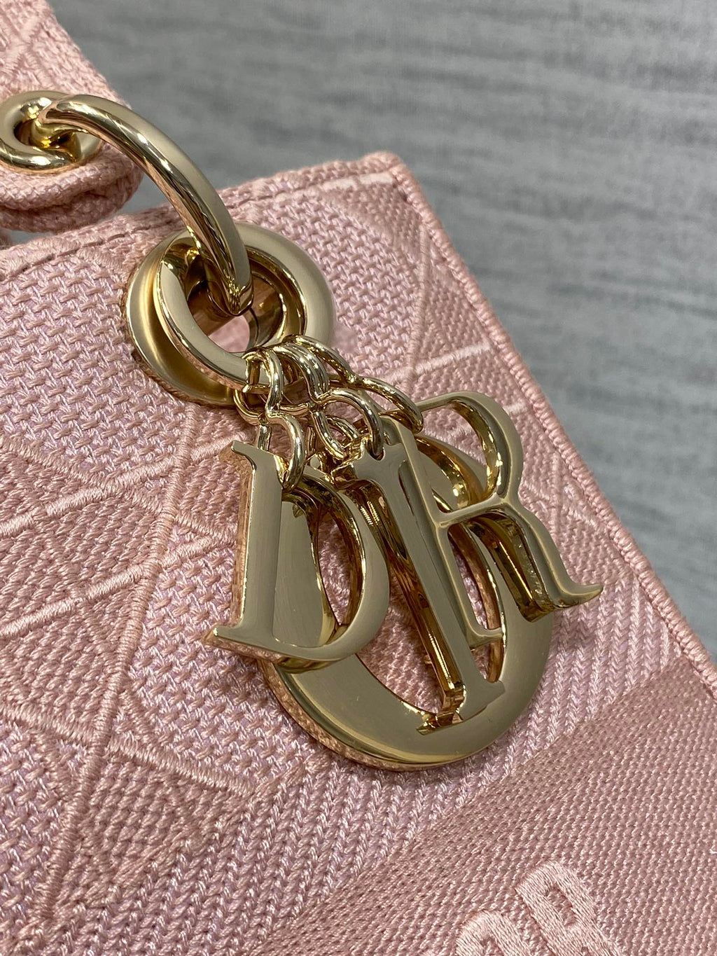 SMALL 24 LADY BAG IN PASTEL PINK CANVAS