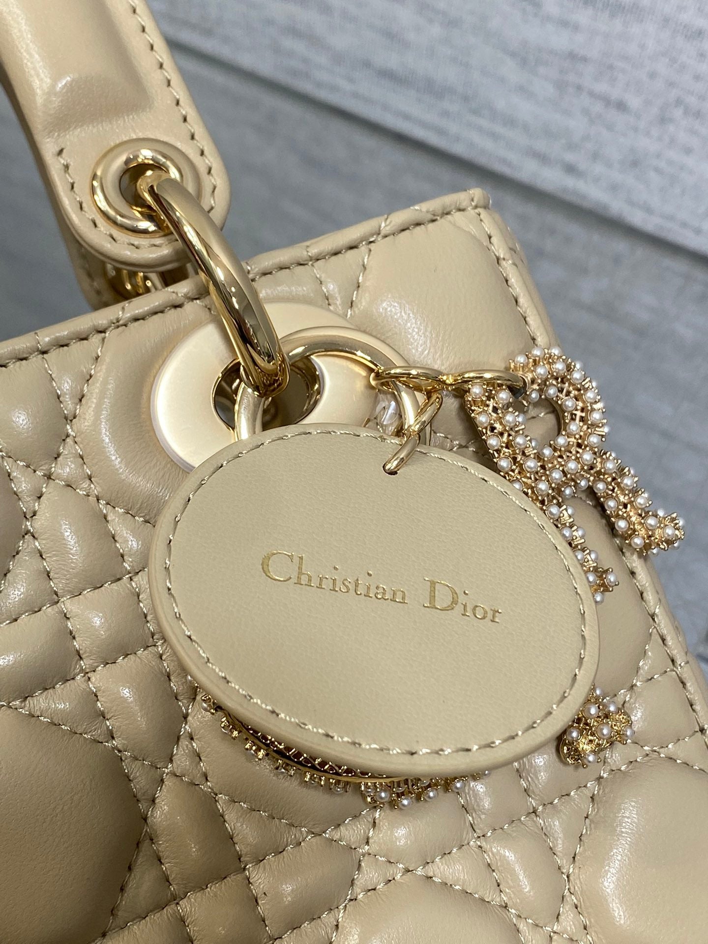 DIOR 25S LADY DIOR BAG 20 IN SAND BEIGE CALFSKIN CHARM PEARL EMBELLISHMENTS