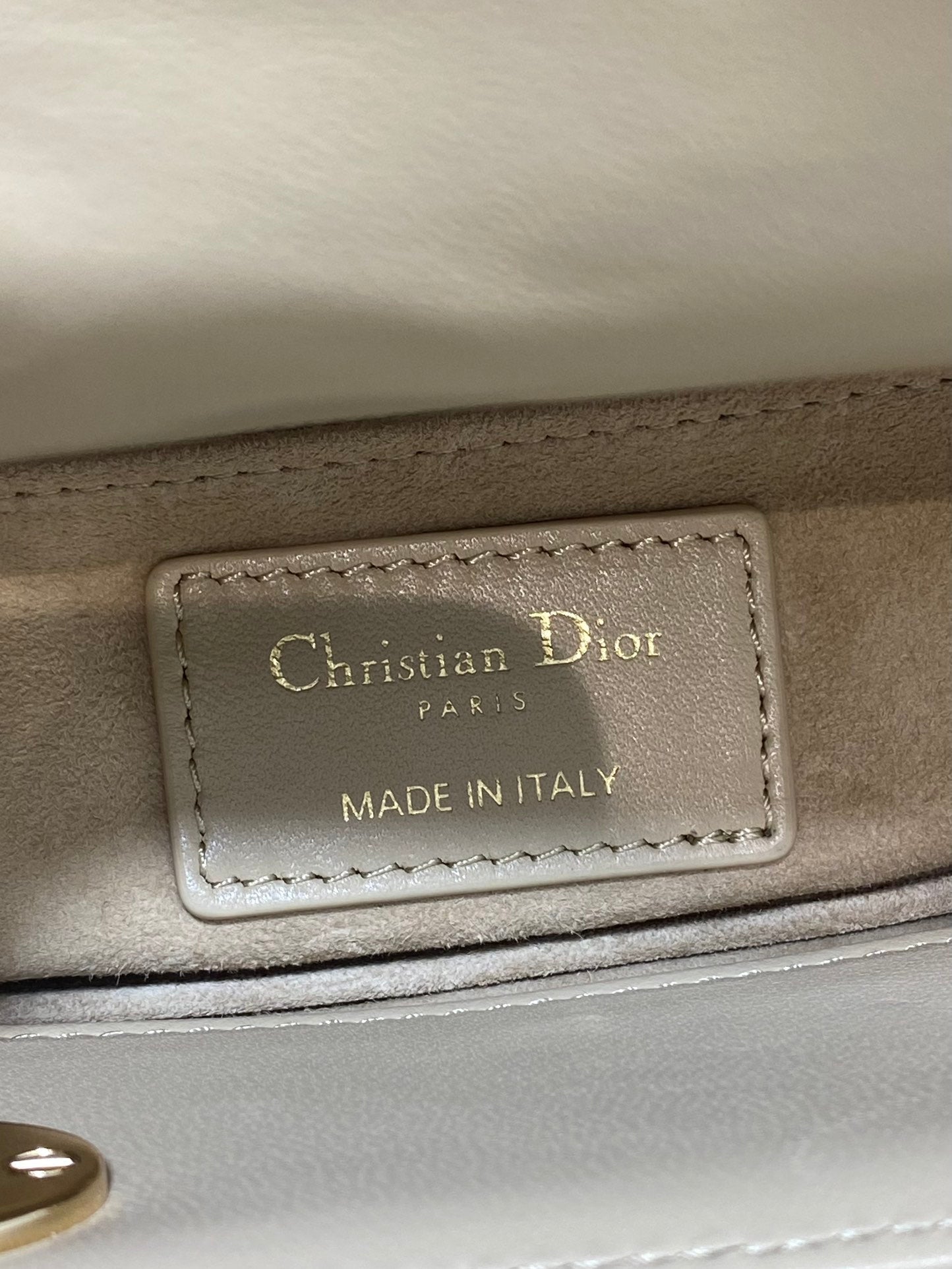 DIOR 25S LADY DIOR BAG 20 IN SAND BEIGE CALFSKIN CHARM PEARL EMBELLISHMENTS