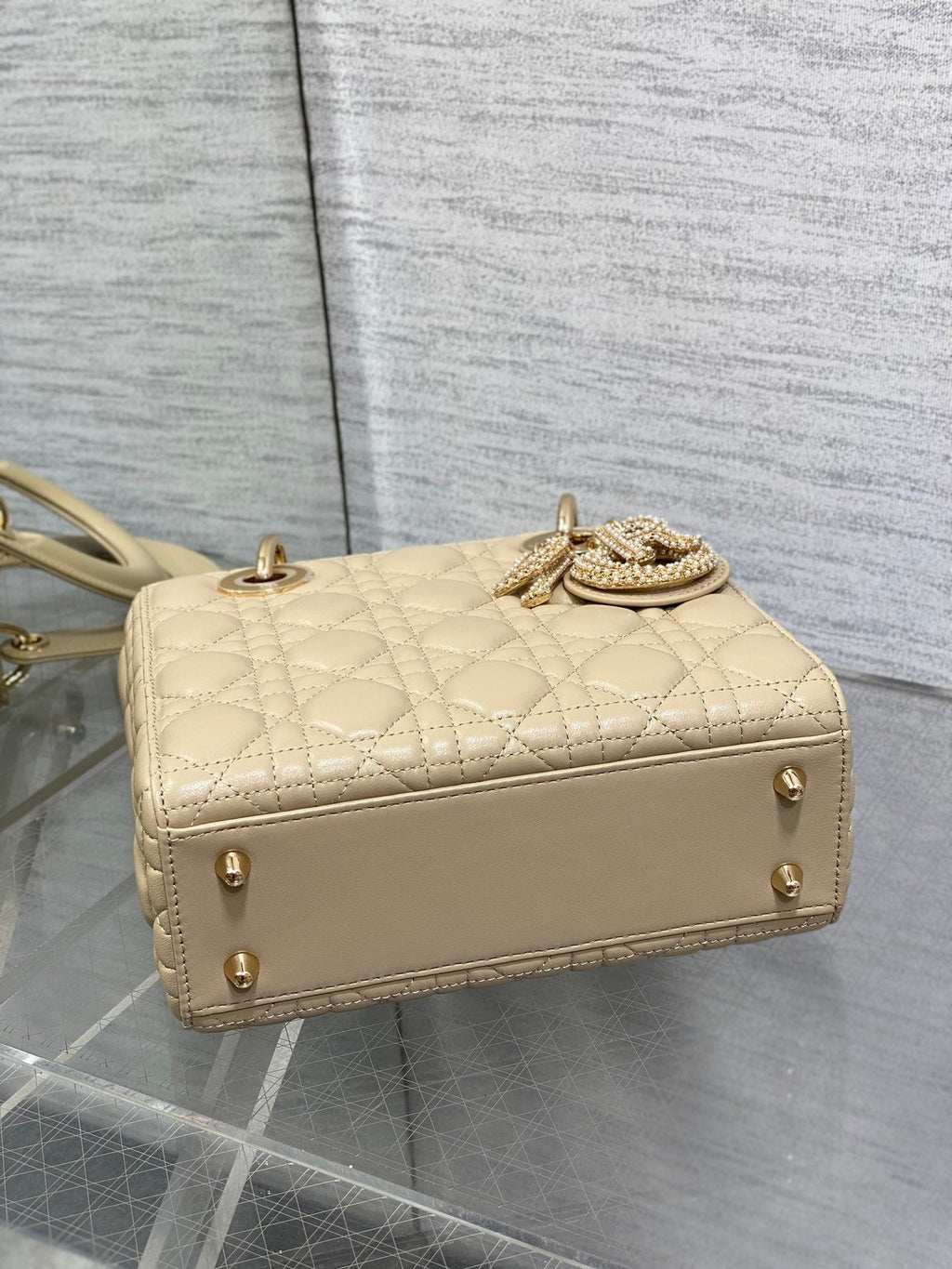 DIOR 25S LADY DIOR BAG 20 IN SAND BEIGE CALFSKIN CHARM PEARL EMBELLISHMENTS