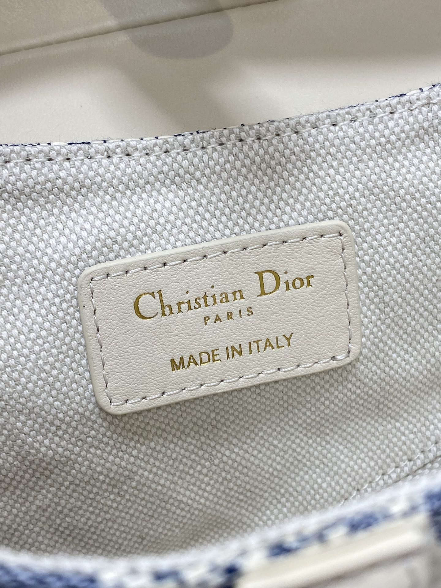 DIOR 25S MINI SOFT SADDLE BAG 19 IN BLUE DIOR OBLIQUE CHAMBRAY AND IVORY SMOOTH CALFSKIN