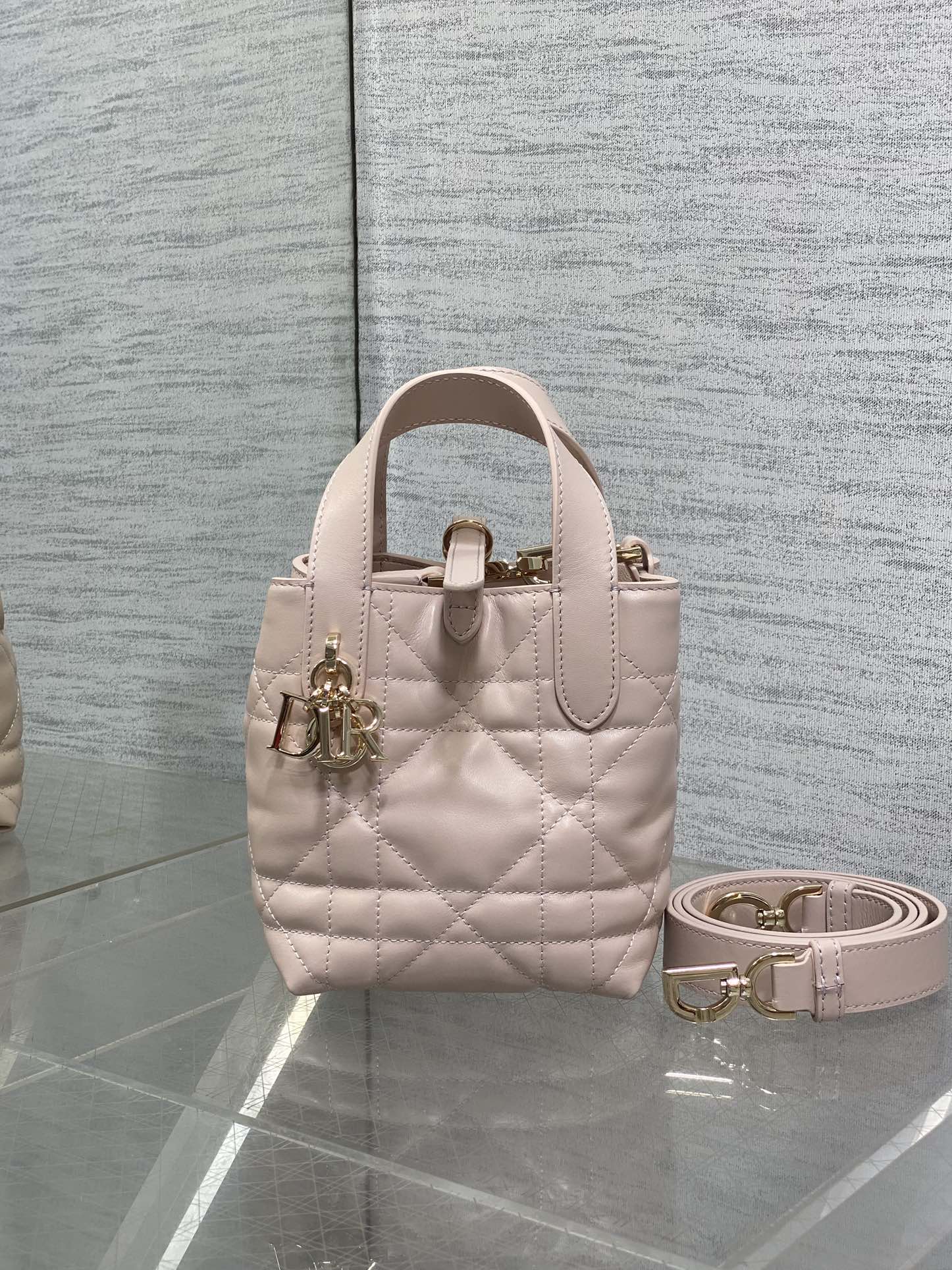 DIOR 25S ALWAYS MINI BAG 13 IN LIGHT PINK MACROCANNAGE CALFSKIN GOLD HARDWARE