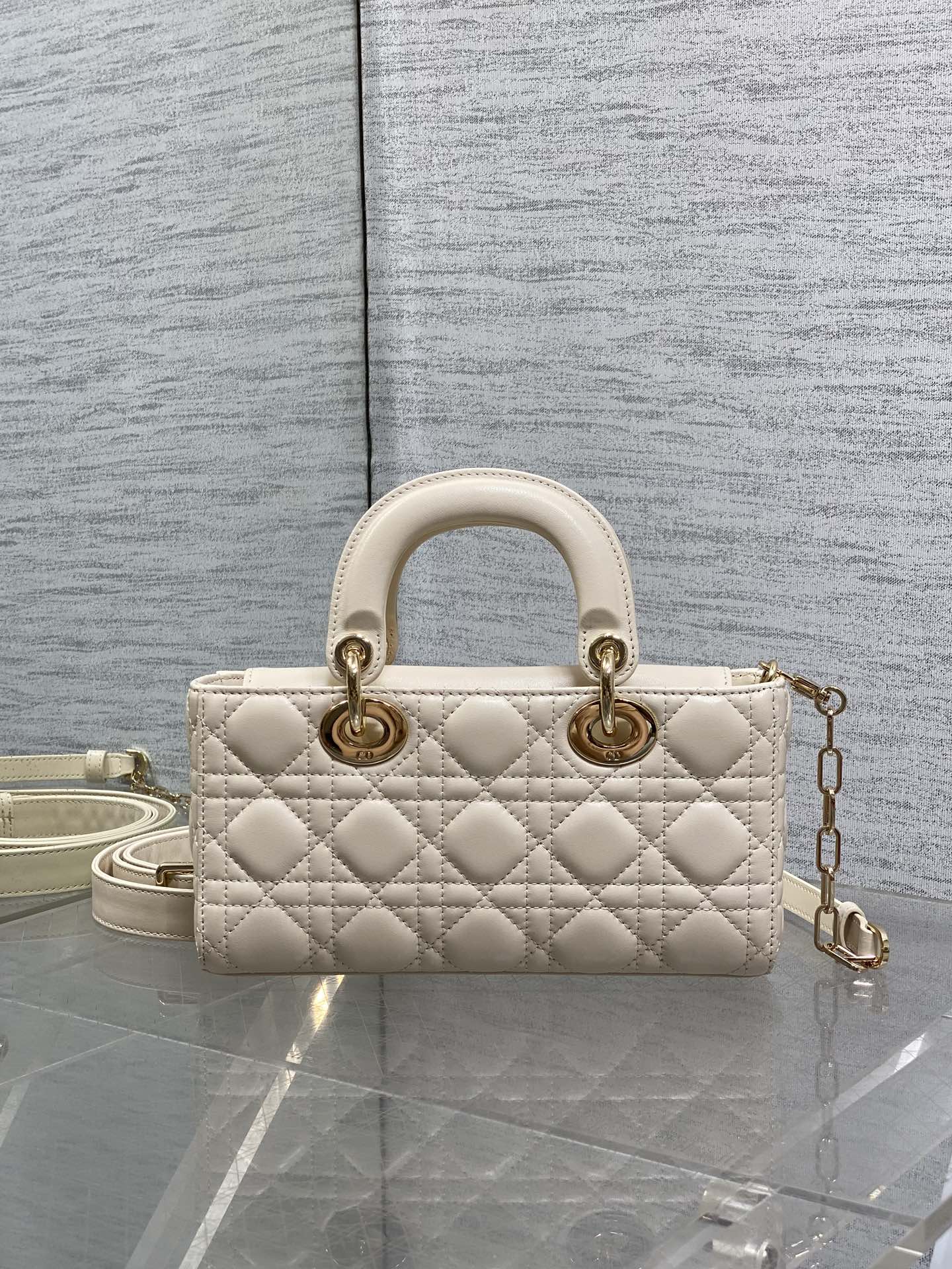 DIOR 25S SMALL LADY D-JOY 22 IN BEIGE LAMBSKIN GOLD HARDWRE