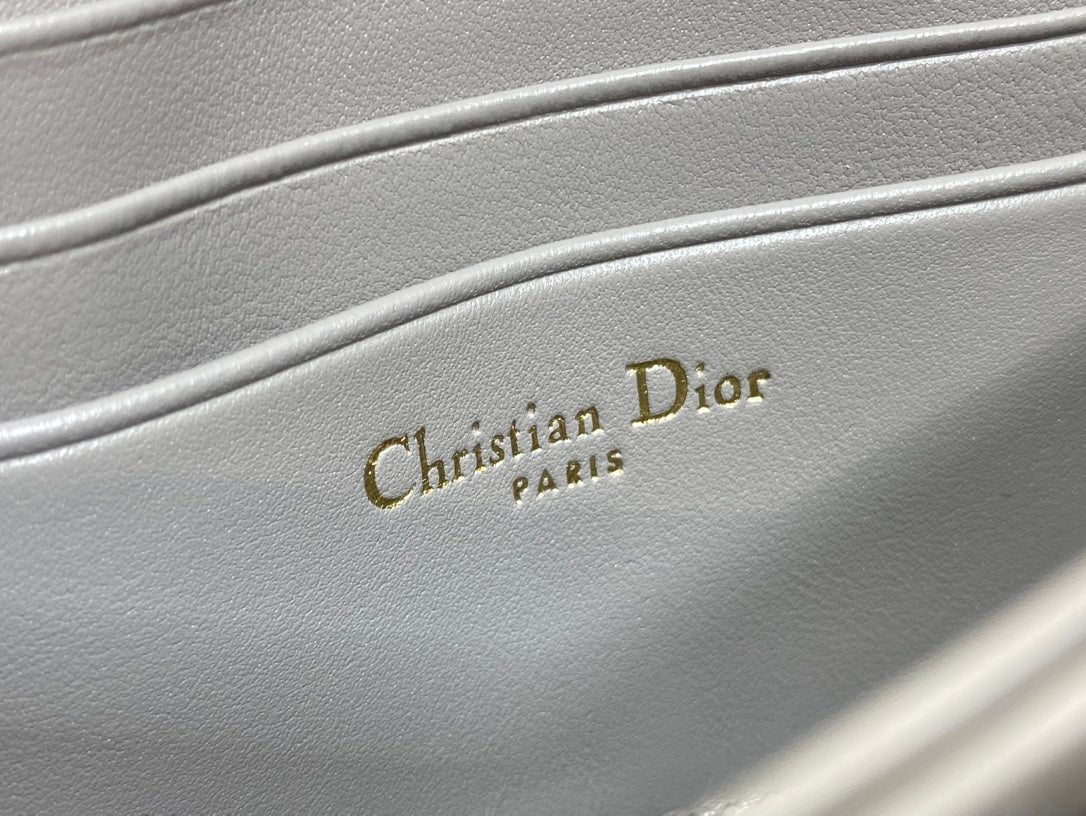 DIOR 25S DIOR TALK PHONE POUCH 21 IN DIRTY LILAC CANNAGE LAMBSKIN GOLD HARDWRE